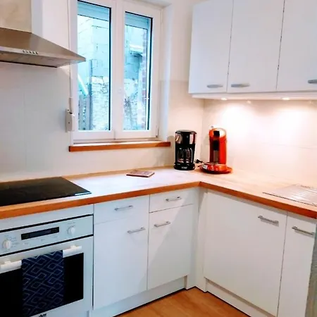 Appartement Cosy A Honfleur De 40 M² Avec Parking Prive Apartment *