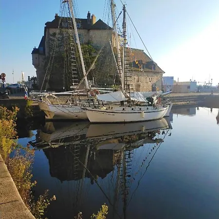 Appartement Cosy A Honfleur De 40 M² Avec Parking Prive Apartment *