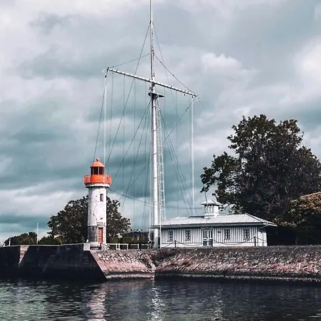 Appartement Cosy A Honfleur De 40 M² Avec Parking Prive * Honfleur