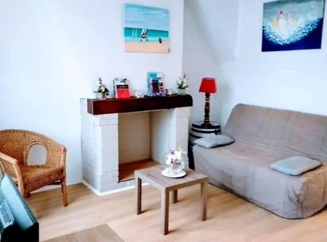 Appartement Cosy A Honfleur De 40 M² Avec Parking Prive